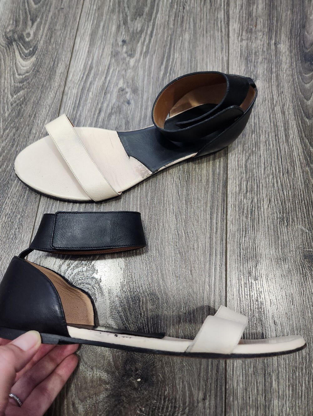 Chloe Two Tone Ankle Strap Sandals Open Toe Colorblock Black Off White 37.5